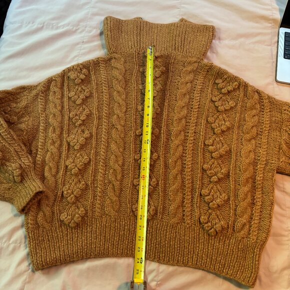 Doen Lyon Sweater - Picture 12 of 17